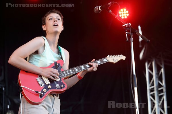 PORRIDGE RADIO - 2022-08-19 - SAINT MALO - Fort de St Pere - Scene des Remparts - 